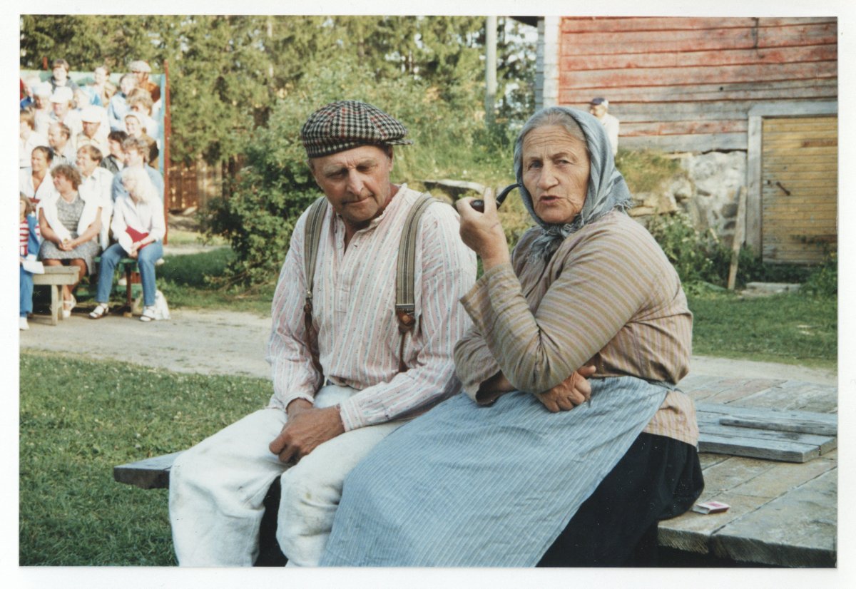 Muistelua kesän Pieni pala historiaa -näyttelystä sekä digitalisaatiohankkeesta